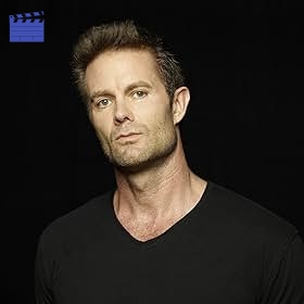 Garret Dillahunt